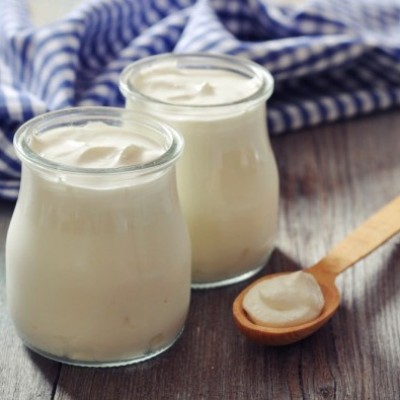 Йогурт и другие кисломолочные продукты в йогуртнице 
